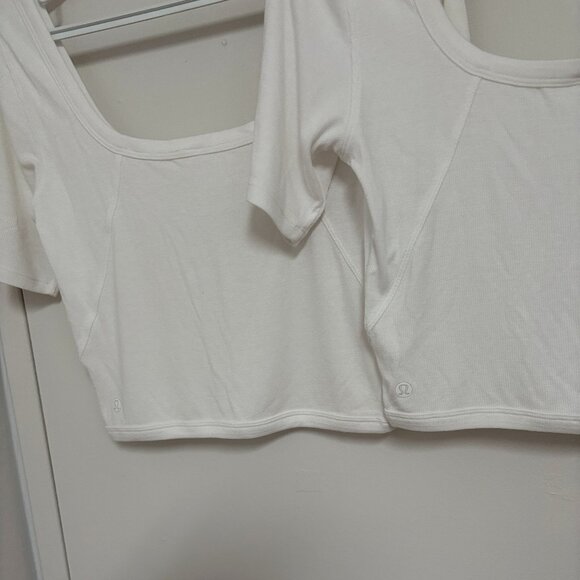 Lululemon Set of 2 Ribbed Held Tight Short Sleeve Shirt new with tags off - Picture 10 of 11